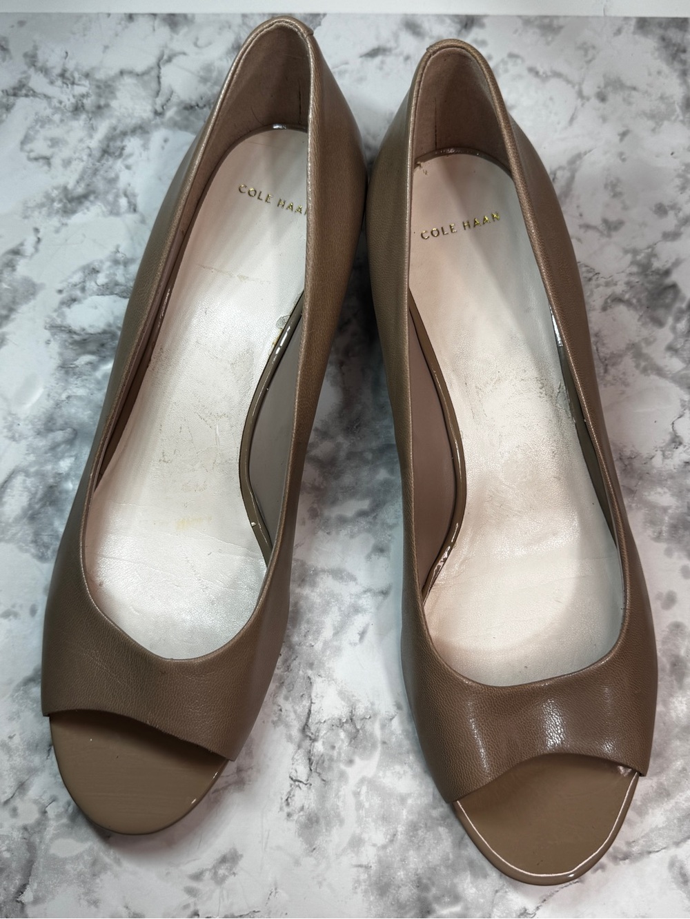 Cole Haan Women’s Taupe Leather Peep Toe Wedge Slip-On Heels 10B D43571